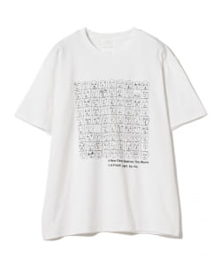 A New Dawn Bathes The World In A Fresh Light.by mo / 「時間軸と営み」 Tシャツ