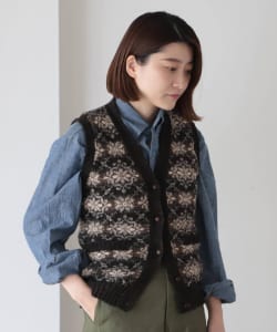 ＜WOMEN＞Jamieson's Knitwear × fennica /  別注 フェアアイル柄 ニットベスト