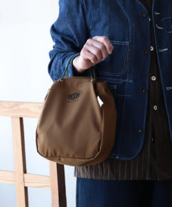 BAG'n'NOUN × fennica / 別注 アーミー スピンドル バッグ S ブラウン