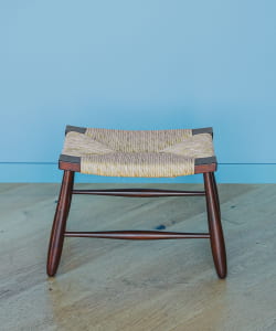 松本民芸家具 / fennica別注色 518型 ラッシ編みスツール