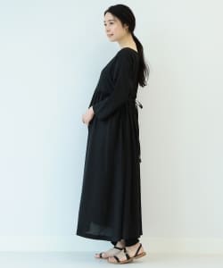 merrier BEAMS / ヒヨクギャザー ワンピース 19 (マタニティ・授乳対応)