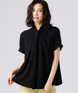 EFFE BEAMS / ストレッチ タックタイ ブラウス