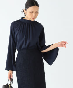 ▲Demi-Luxe BEAMS / スリットスリーブ スタンドネック プルオーバー 21FO