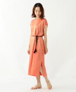 Demi-Luxe BEAMS / サテン Iラインワンピース