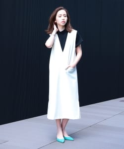 Demi-Luxe BEAMS / Vネック Iラインワンピース