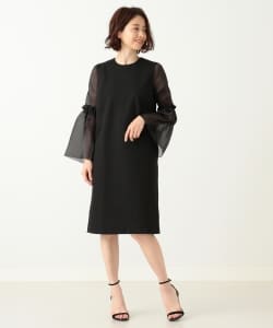 Demi-Luxe BEAMS / オーガンジースリーブ Iラインワンピース
