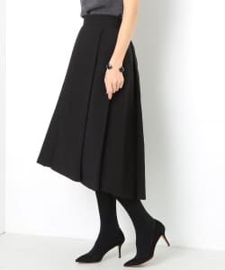Demi-Luxe BEAMS / バックサテン アシンメトリータック スカート