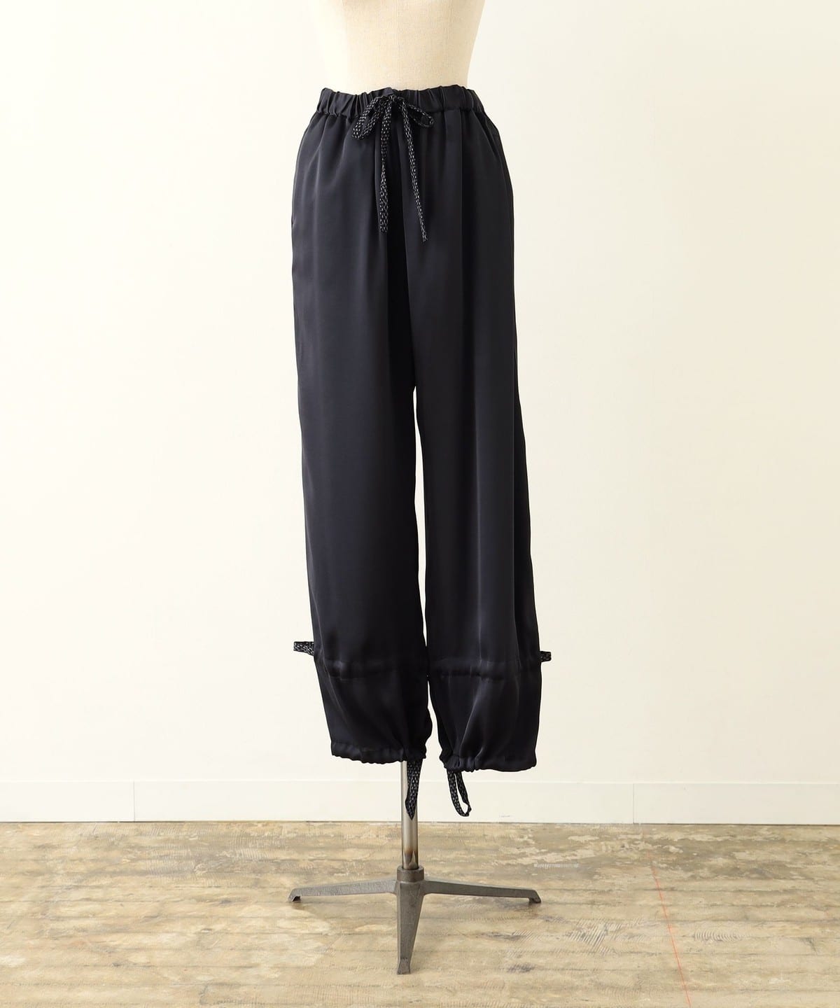 CATHRI カスリ / ECOPET(R) Easy Pants Navy パンツ WOMEN NAVY XS CATHRI カスリ / ECOPET(R) Easy Pants Navy パンツ WOMEN NAVY XS