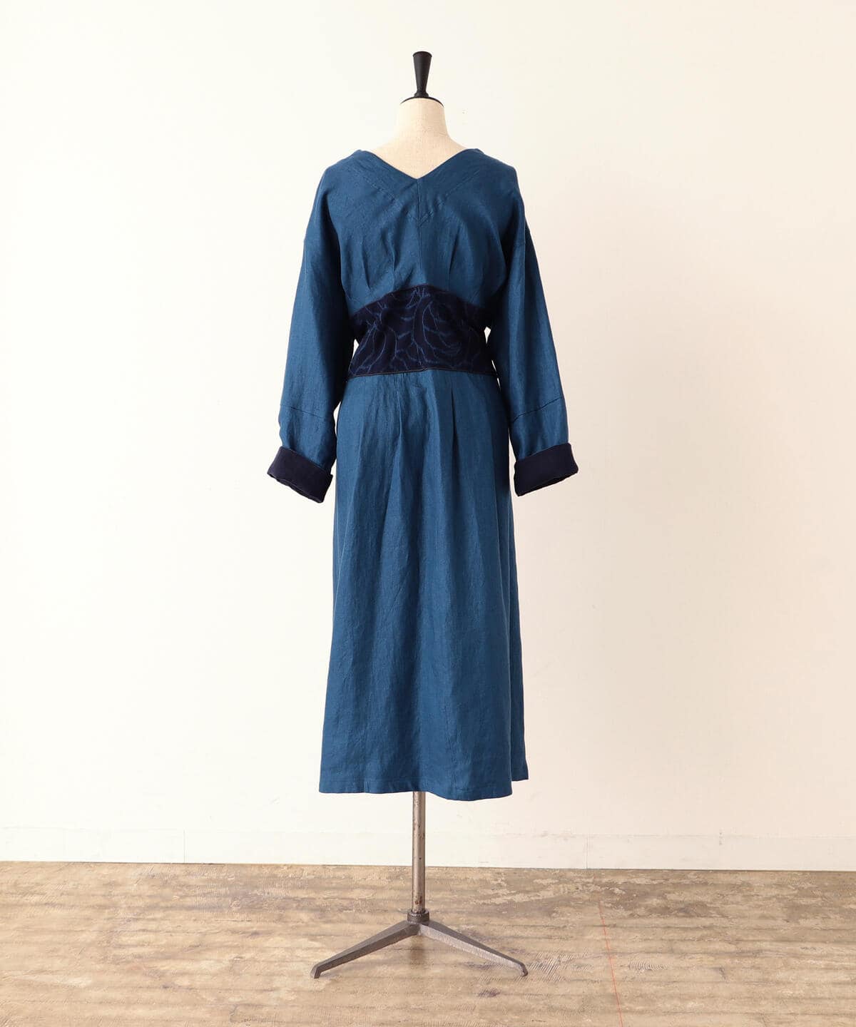 BEAMS Planets（ビームス プラネッツ）CATHRI / 『Navy Rose』 Gown