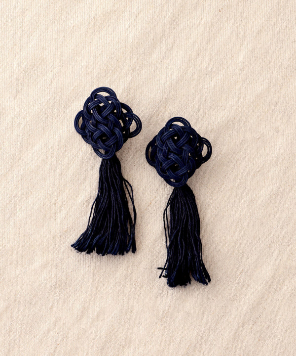 Beams Planets ビームス プラネッツ Cathri ビッグ フラワー タッセル イヤリング アクセサリー イヤリング 通販 Beams