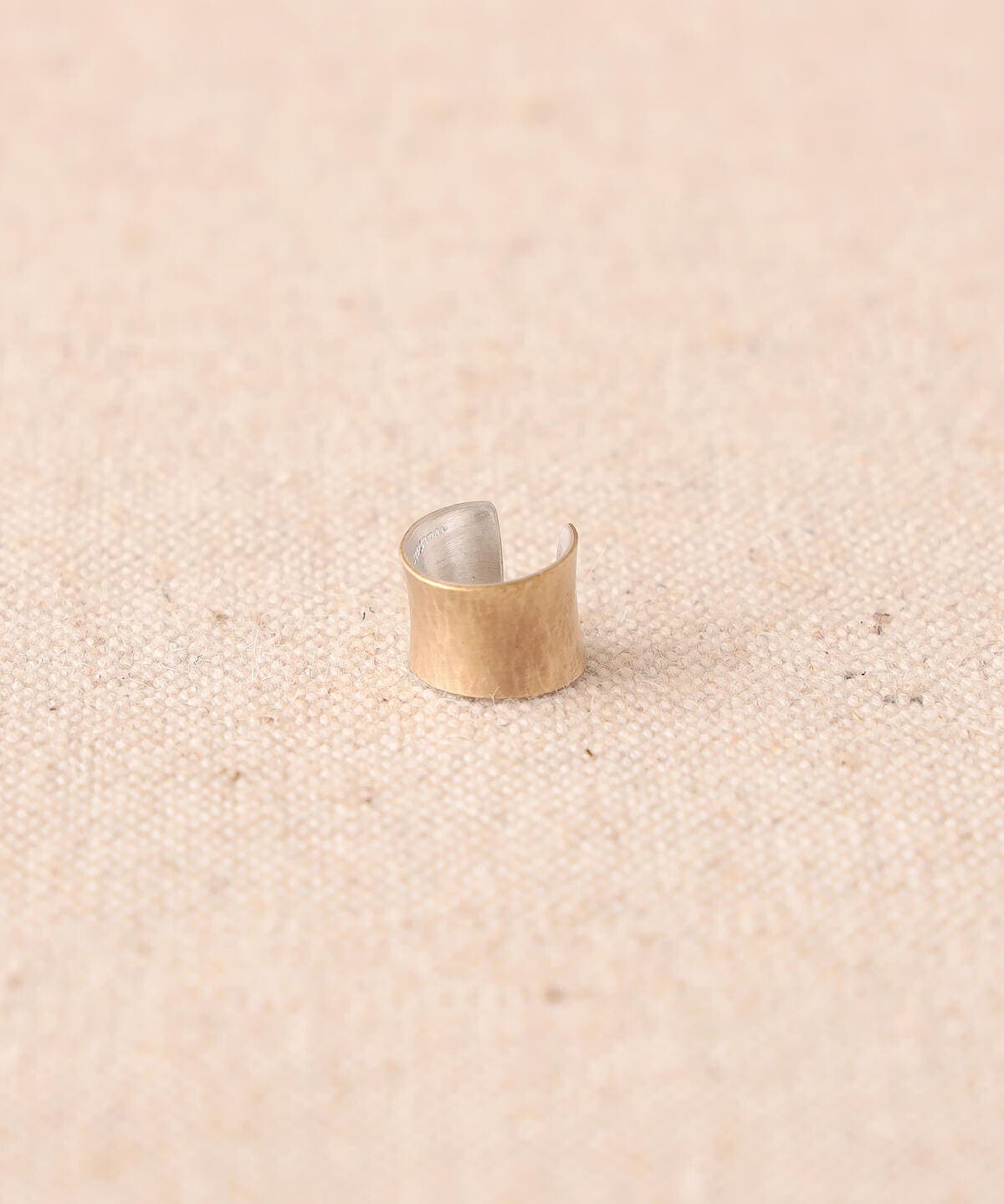 【受注生産商品】MASATO INOUE マサト イノウエ / ブラス ツチメ イヤーカフ EC-09-B-BS アクセサリー MEN BRASS ONE SIZE 【受注生産商品】MASATO INOUE マサト イノウエ / ブラス ツチメ イヤーカフ EC-09-B-BS アクセサリー MEN BRASS ONE SIZE