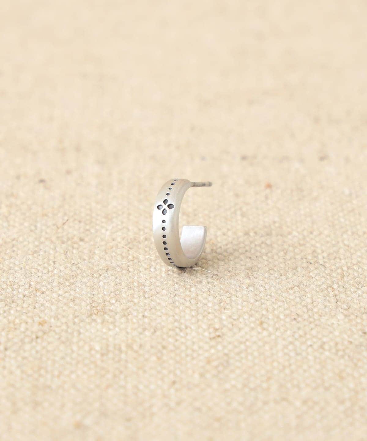 【受注生産商品】MASATO INOUE マサト イノウエ / ドット ピアス PC-4-E アクセサリー WOMEN SILVER ONE SIZE 【受注生産商品】MASATO INOUE マサト イノウエ / ドット ピアス PC-4-E アクセサリー WOMEN SILVER ONE SIZE