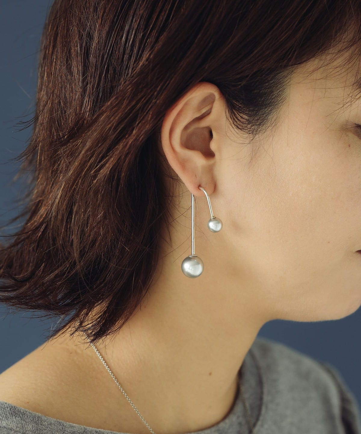 【受注生産商品】MASATO INOUE マサト イノウエ / クリスタルパール ロング ピアPC-SWPR8/12-3 アクセサリー WOMEN Grey ONE SIZE