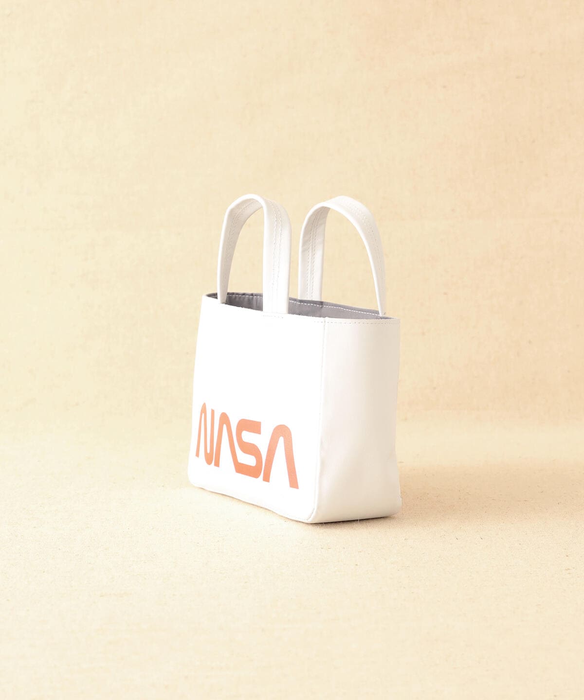 BEAMS Planets（ビームス プラネッツ）【受注生産商品】COXCOMB / 『NASA』 レザー ミニ トート バッグ（バッグ トートバッグ ）通販｜BEAMS