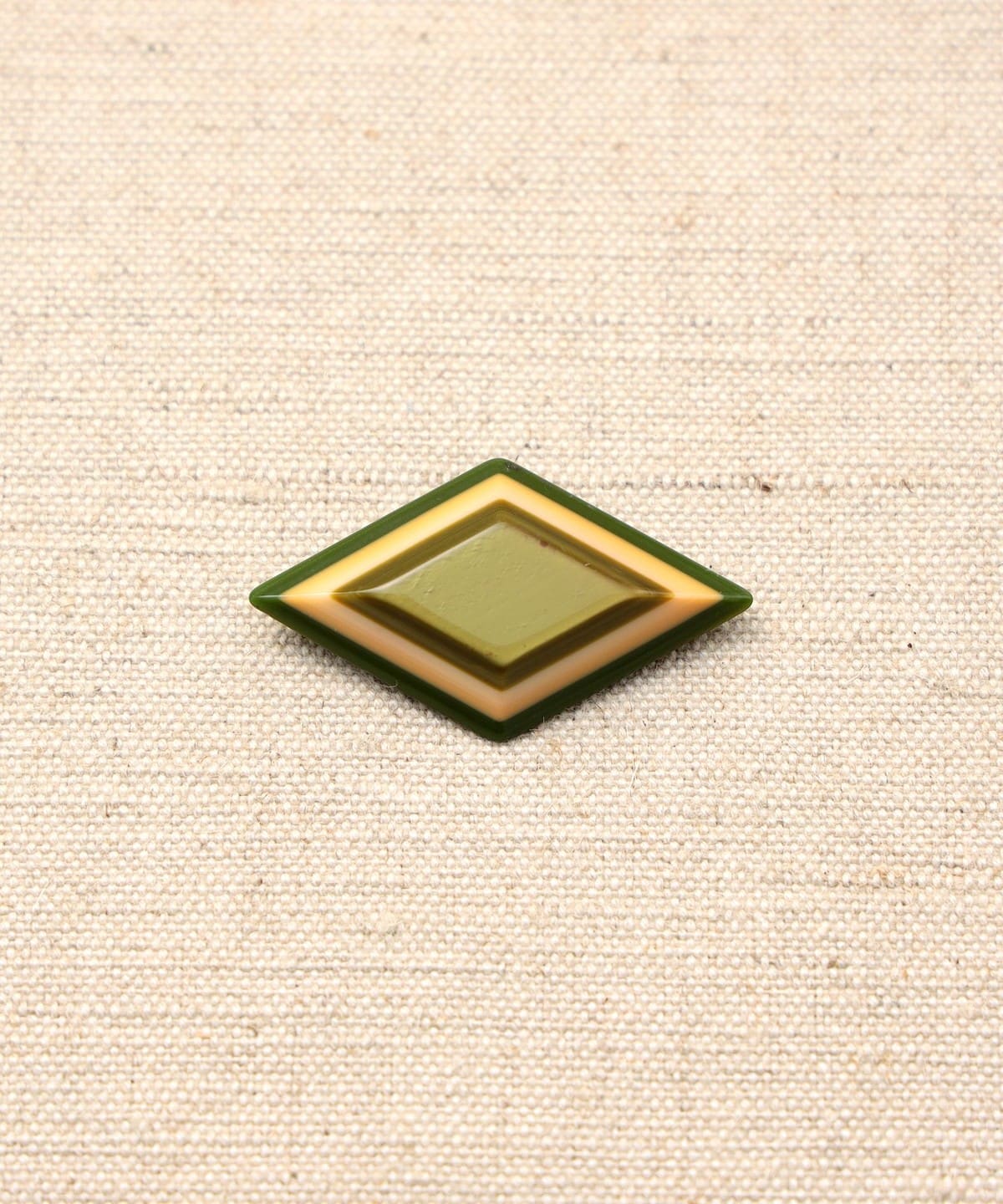 Paris Vintage / ひし形 ブローチ アクセサリー WOMEN GREEN ONE SIZE Paris Vintage / ひし形 ブローチ アクセサリー WOMEN GREEN ONE SIZE