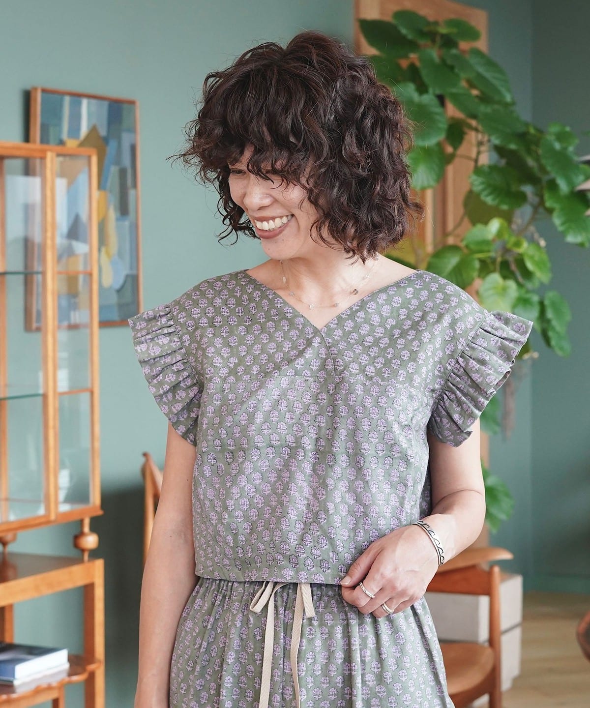 若生多絵子@B印MARKET / upto. Julia Raffle Blouse シャツ・ブラウス WOMEN SAGE ONE SIZE 若生多絵子@B印MARKET / upto. Julia Raffle Blouse シャツ・ブラウス WOMEN SAGE ONE SIZE