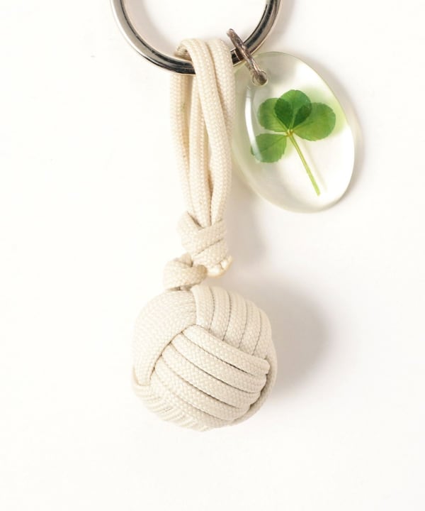Yuichi Furuya @ B JIRUSHI MARKET / CARRE DE TREFLES CA Tie BALL KEYRING