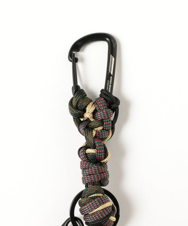 B:TOGETHER 乱痴気　ナイロン製グレー系ストラップ カラビナ付き B:TOGETHER 乱痴気 ナイロン製グレー系ストラップ カラビナ付き