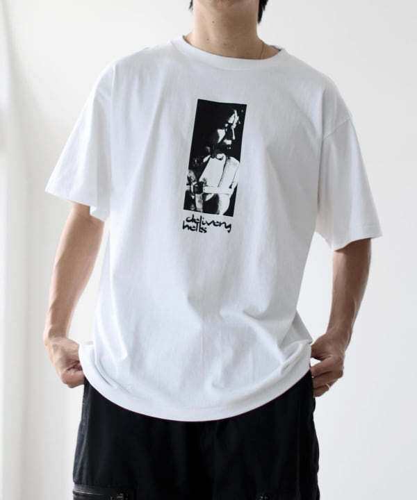 BEAMS T（ビームスT）【アウトレット】Delivery Hells / Play Tシャツ