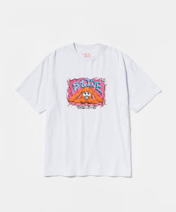 BEAMS T〉が無地Tシャツ発表を記念して アーティスト30組とコラボ！｜BEAMS