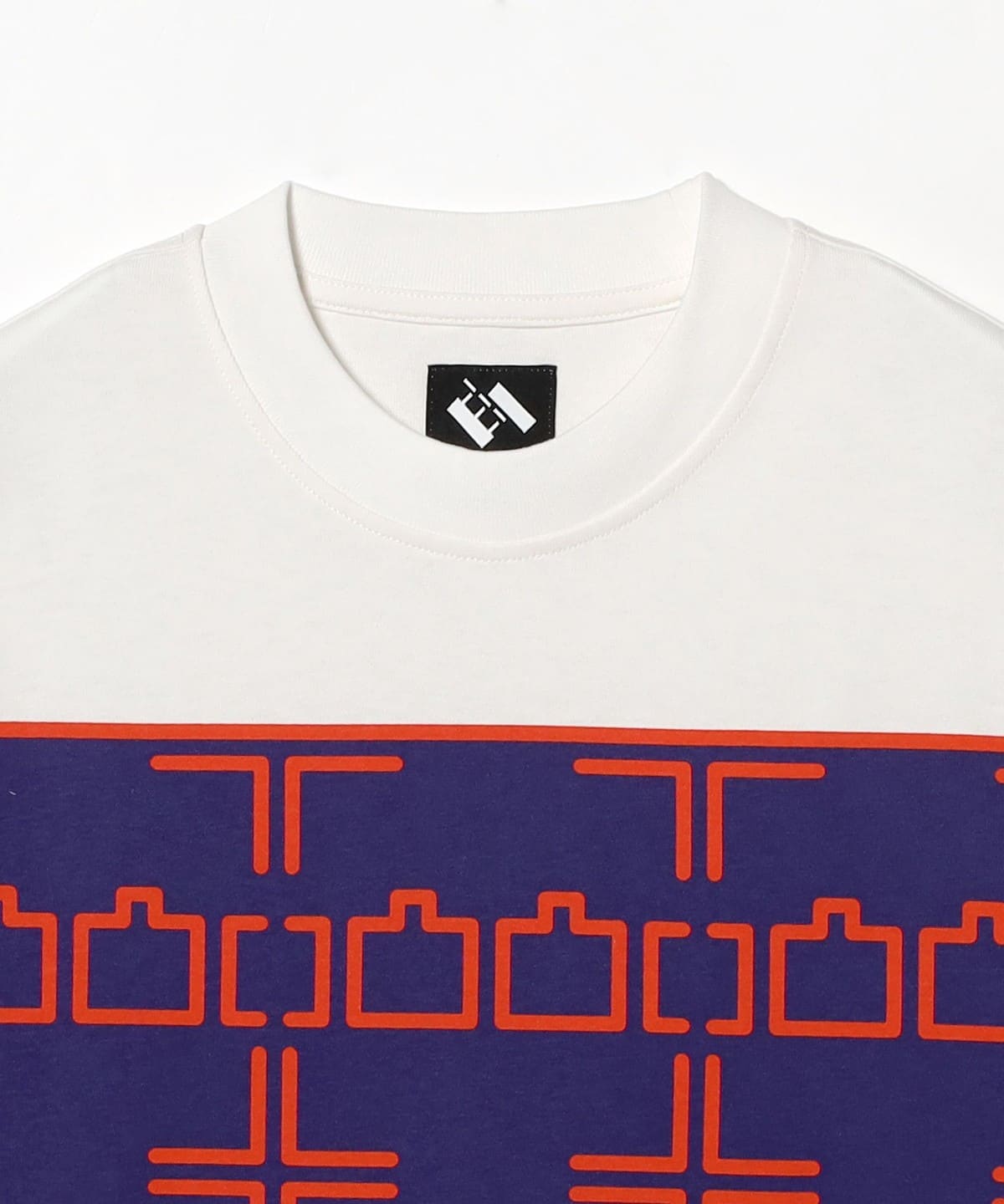 TRILOGY TAPES / TTT LOGO STRIPES T-SHIRT 【断熱】 BEAMS T ビームス 