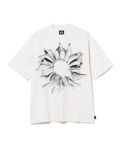 THE TRILOGY TAPES / STRUNG T-SHIRT