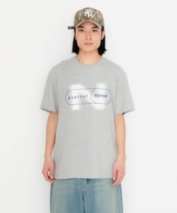 neutral stance T-SHIRT