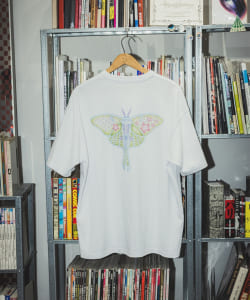 Hi Bridge Books / Moth T-shirt