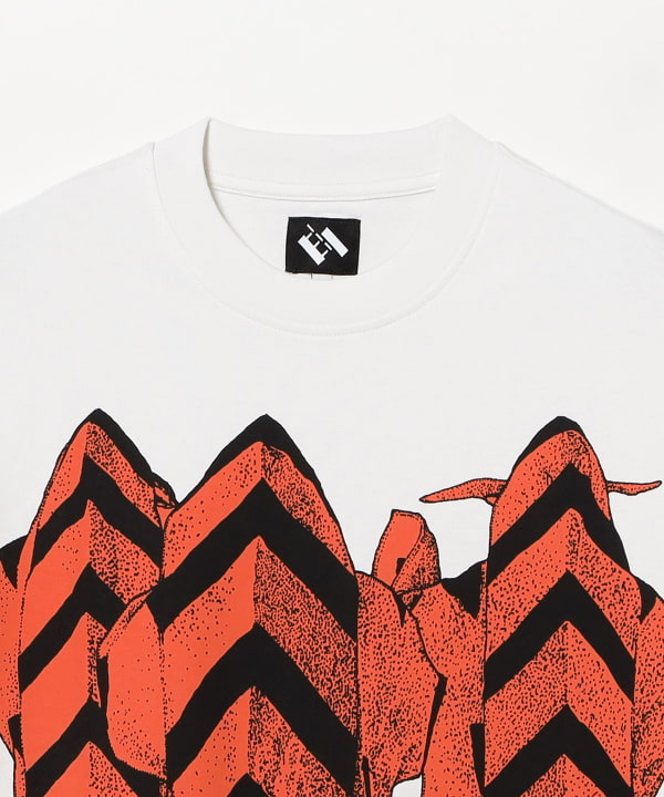THE TRILOGY TAPES / CHEVRON BRETHREN T-SHIRT