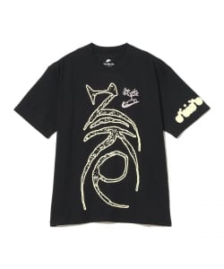 NIKE / Sportswear T-shirt