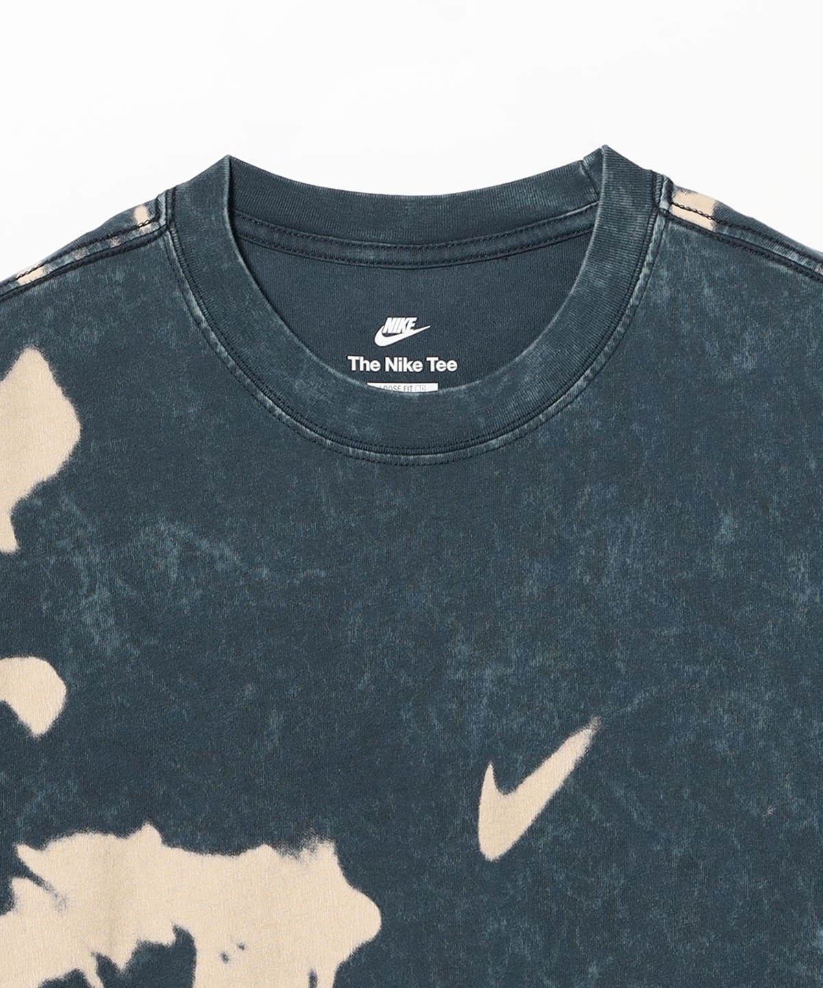BEAMS T（ビームスT）NIKE / LSE FLORAL PRINT TEE（DARK OBSIDIAN