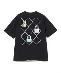 AKIVA LISTMAN / T-shirt②