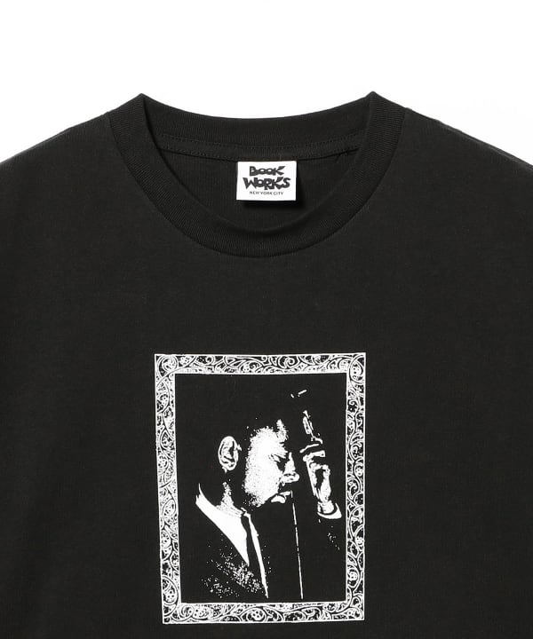BOOK WORKS / Wilbur Tee