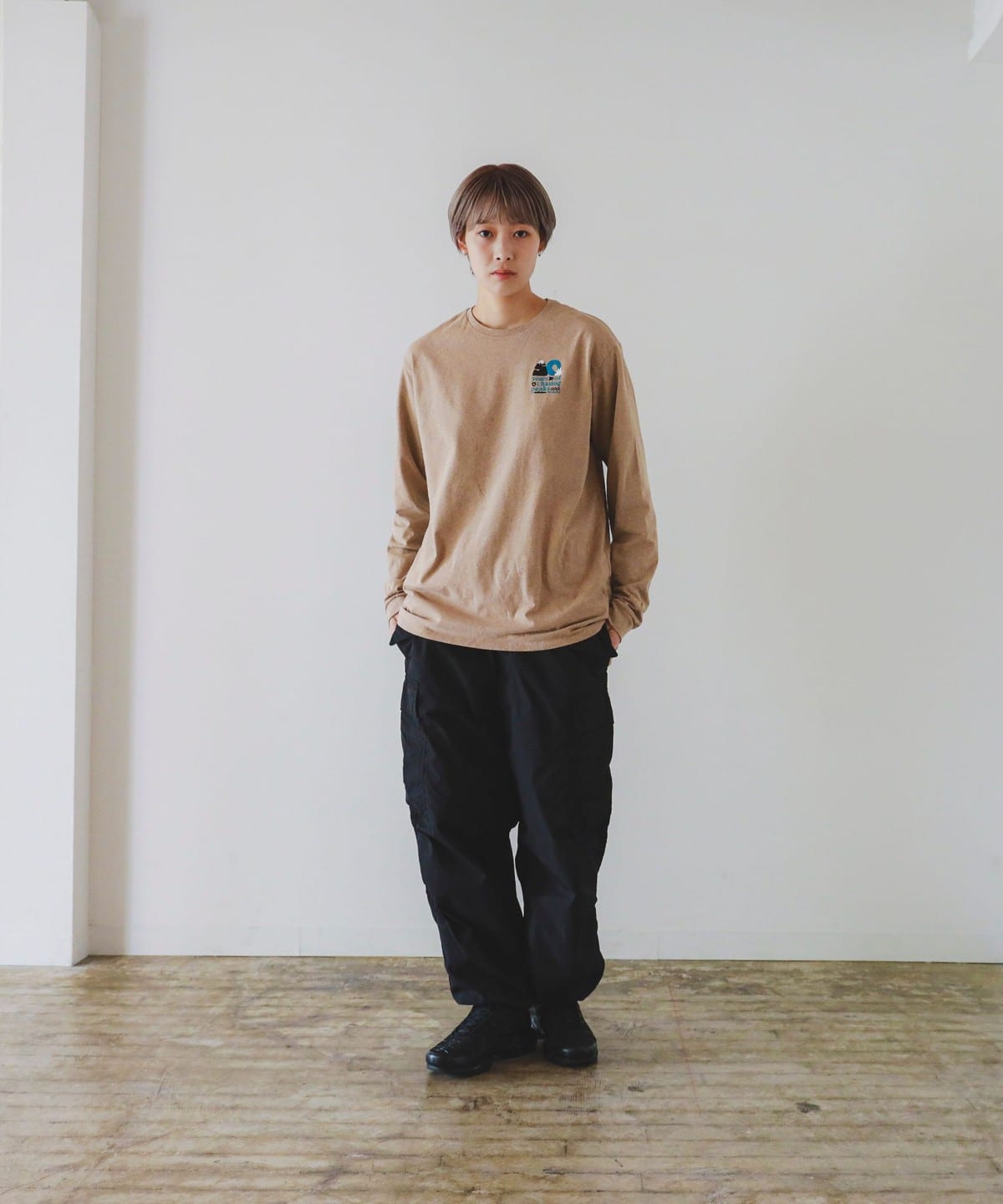 BEAMS × ジムフィリップス スクリーミングレッグ Tシャツ ラグラン 新