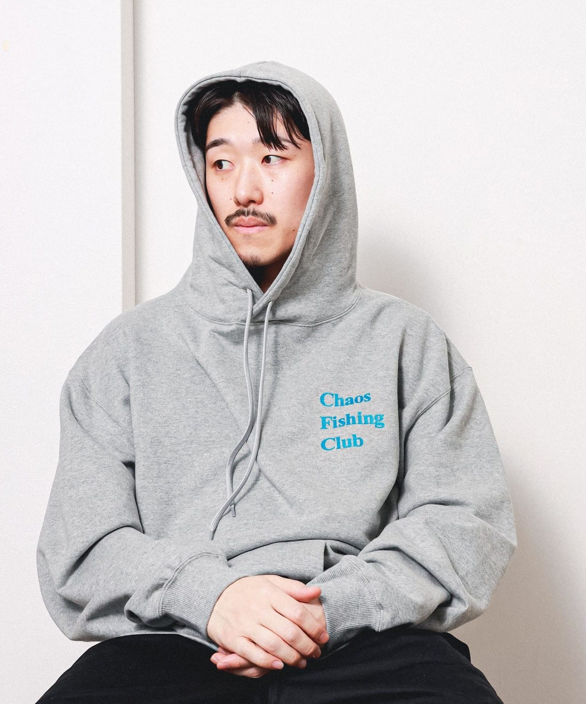 BEAMS T BEAMS T Outlet] Chaos Fishing Club / LOGO HOODIE (tops