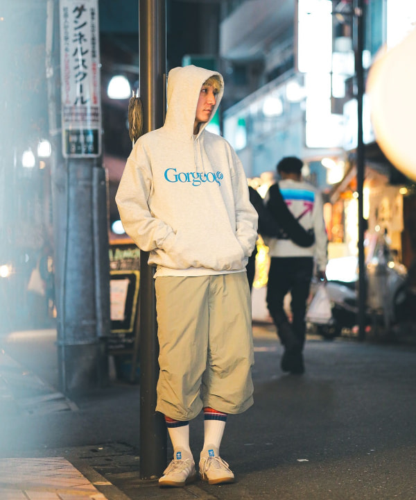 BEAMS T（ビームスT）Cabaret Poval / Easten Bloc Hoodie（トップス 