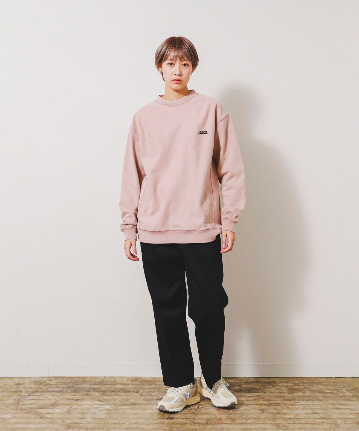 BEAMS（ビームス）ONEITA / Pigment Dye Crewneck Sweat（トップス