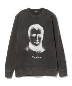 ▲BEAMS / Napoleon プリント クルーネック スウェット