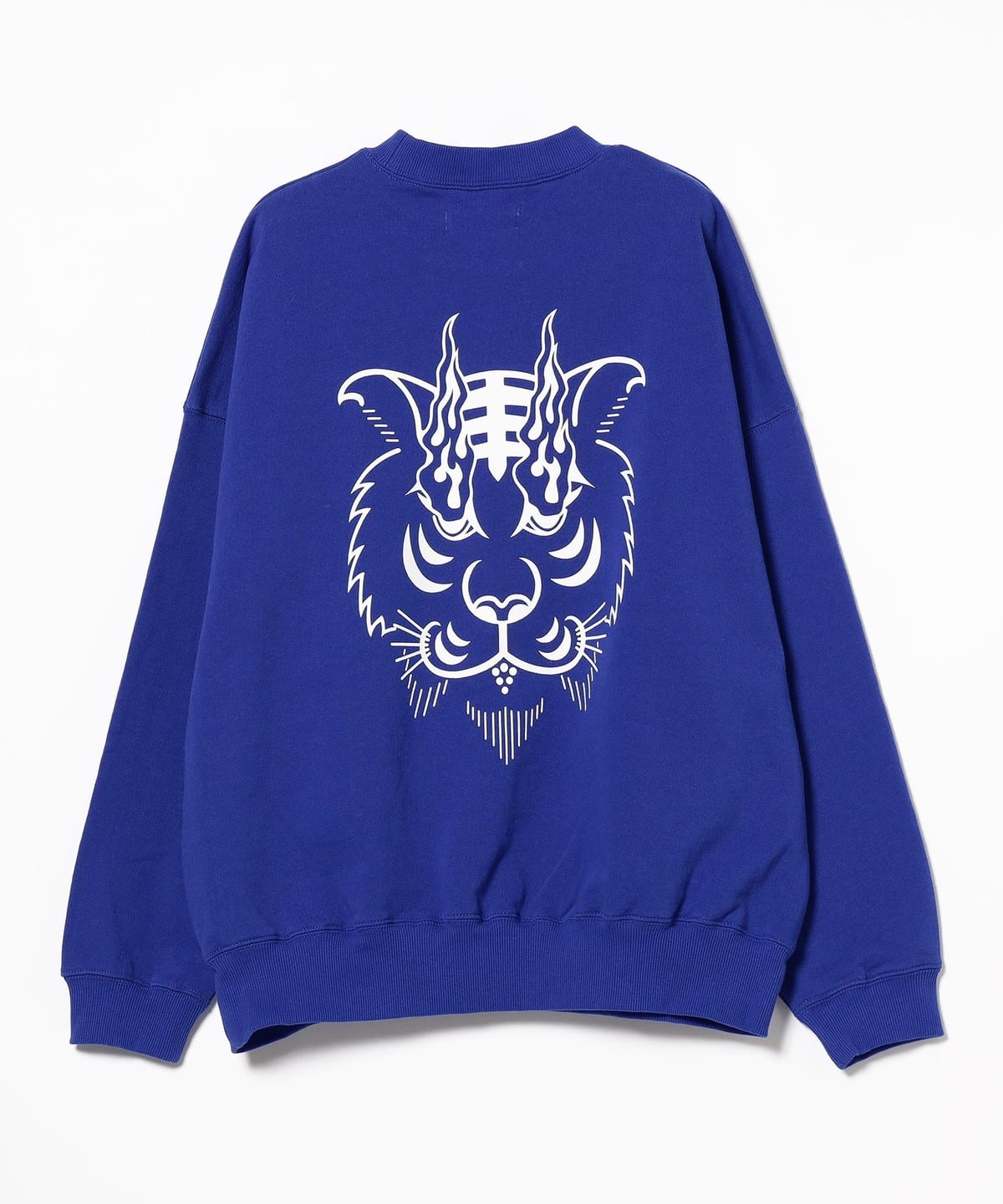 BEAMS T（ビームスT）Evisen Skateboards × 髙田音楽制作事務所 / TORA EVI LOGO CREW  SWEAT（トップス スウェット）通販｜BEAMS