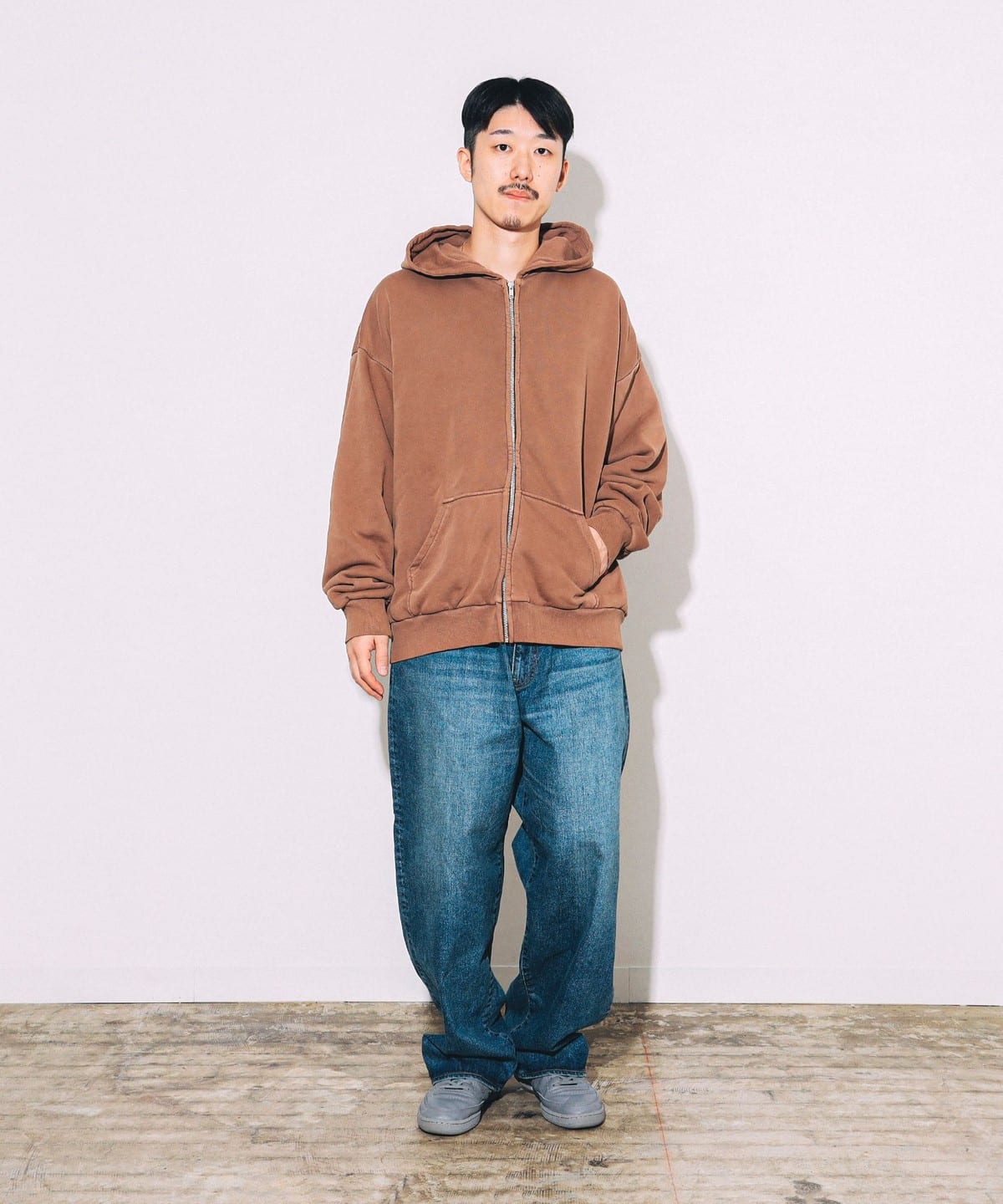BEAMS T（ビームスT）FRUIT OF THE LOOM / PIGMENT FULL ZIP PARKA