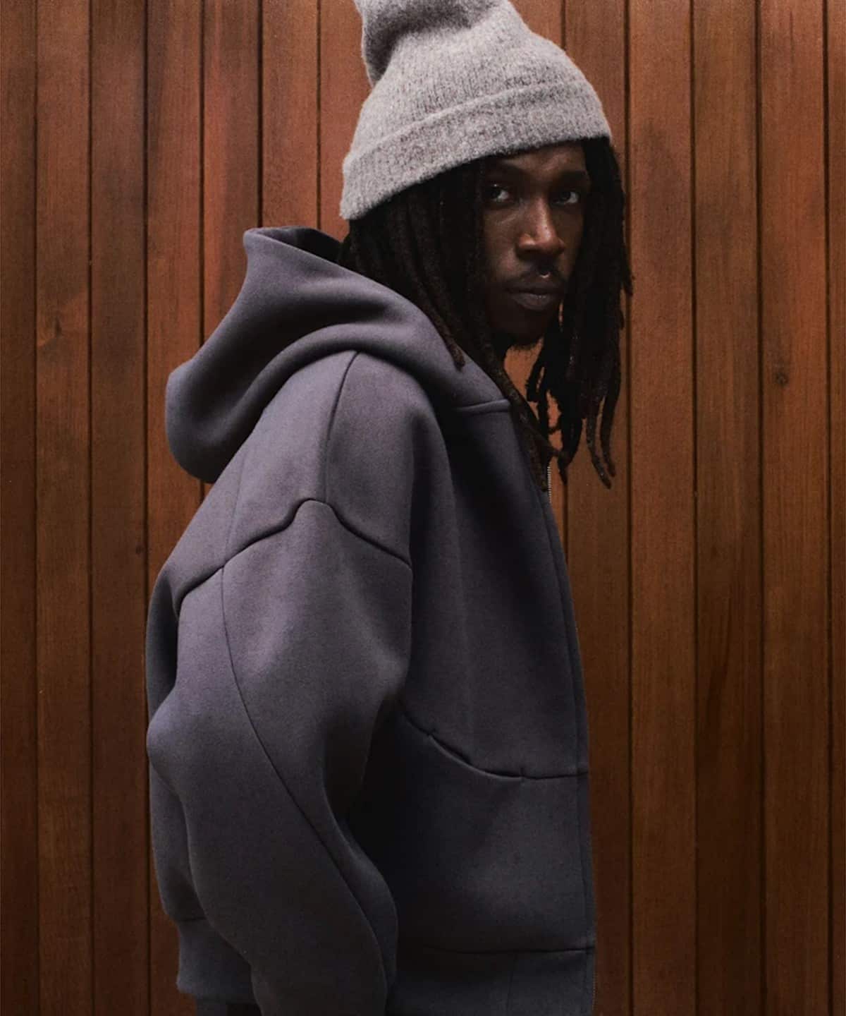 BEAMS T（ビームスT）【別注】Seventh / UTILITY V2 ZIPPED HOODIE