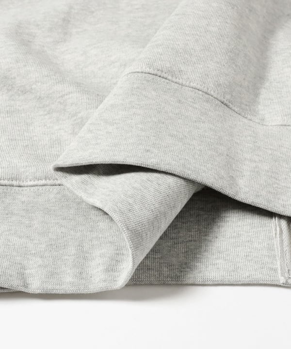 Museum of Peace & Quiet / STENCIL ZIP - UP HOODIE