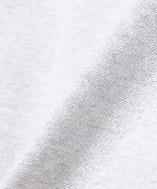 The Wonderful! design works. / BONE BEAR Crew Sweat