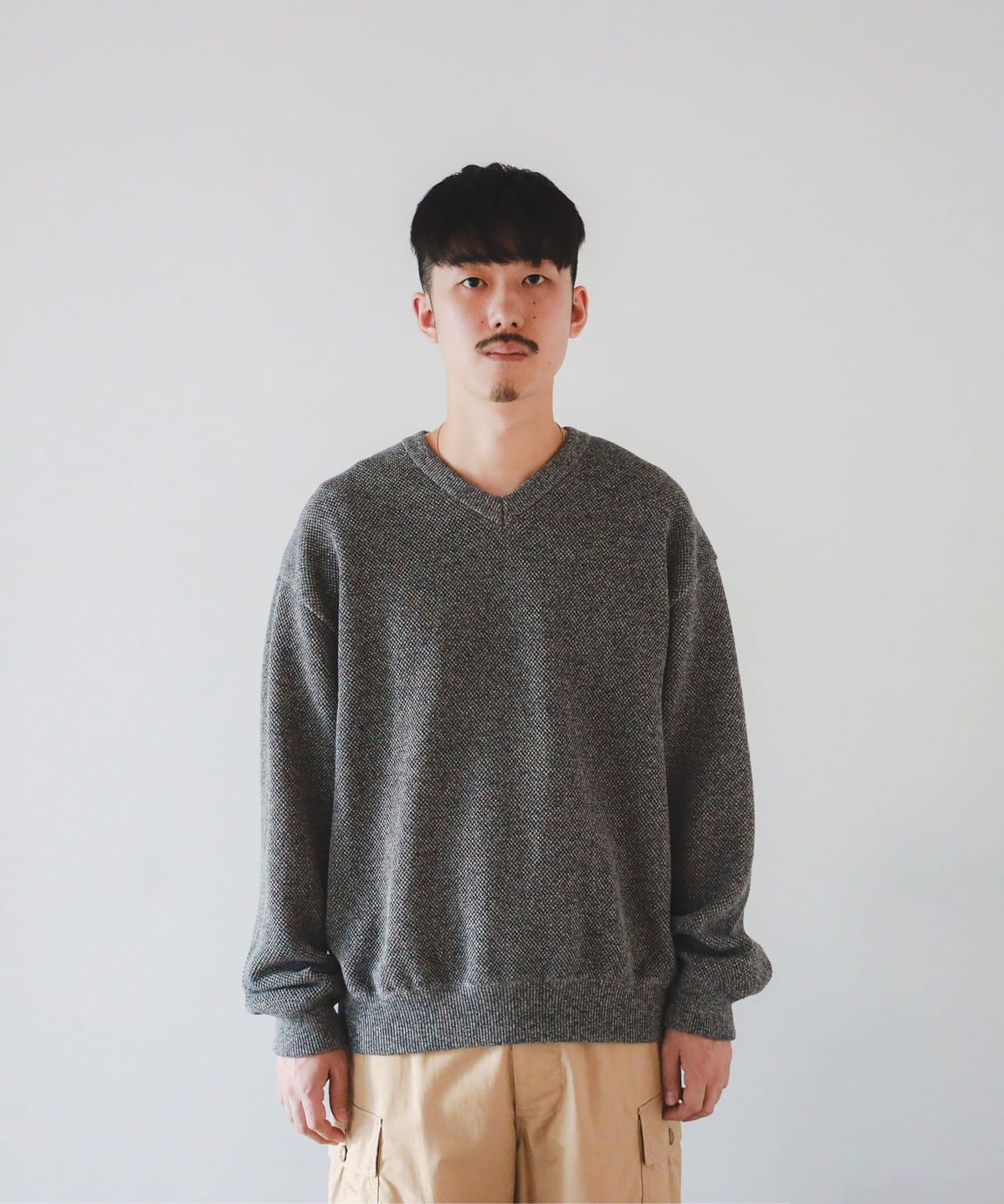 BEAMS T（ビームスT）Crepuscule / Moss Stich V Neck Knit（トップス