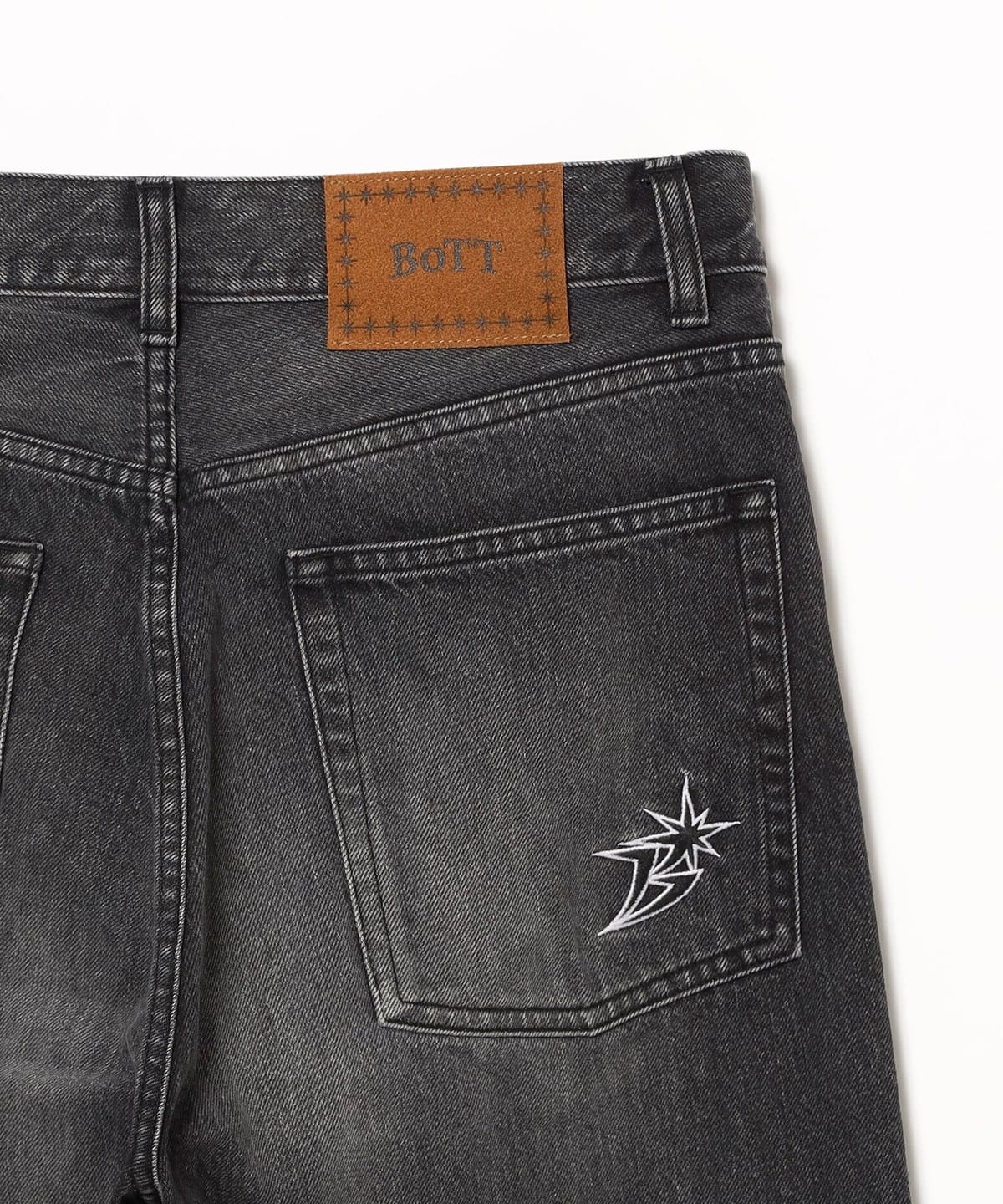 BEAMS T（ビームスT）BoTT / Loose-Fit Jean（パンツ デニムパンツ