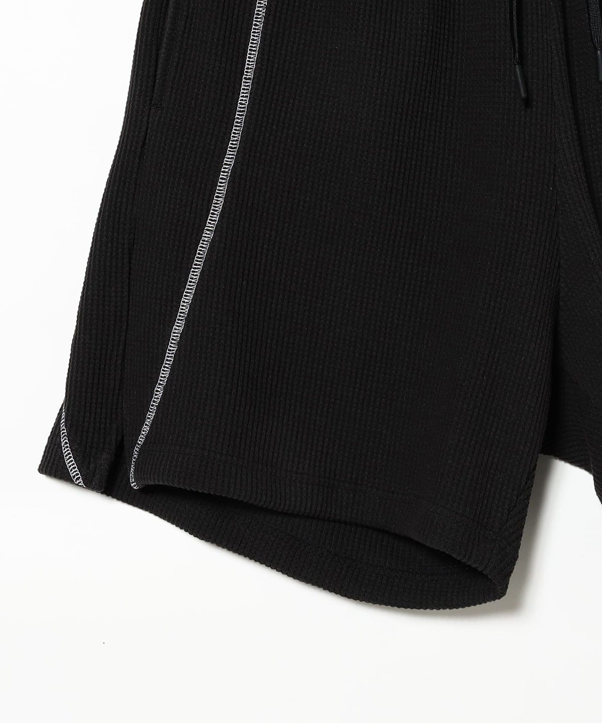 BEAMS T（ビームスT）Cabaret Poval / Fabien Waffle Shorts
