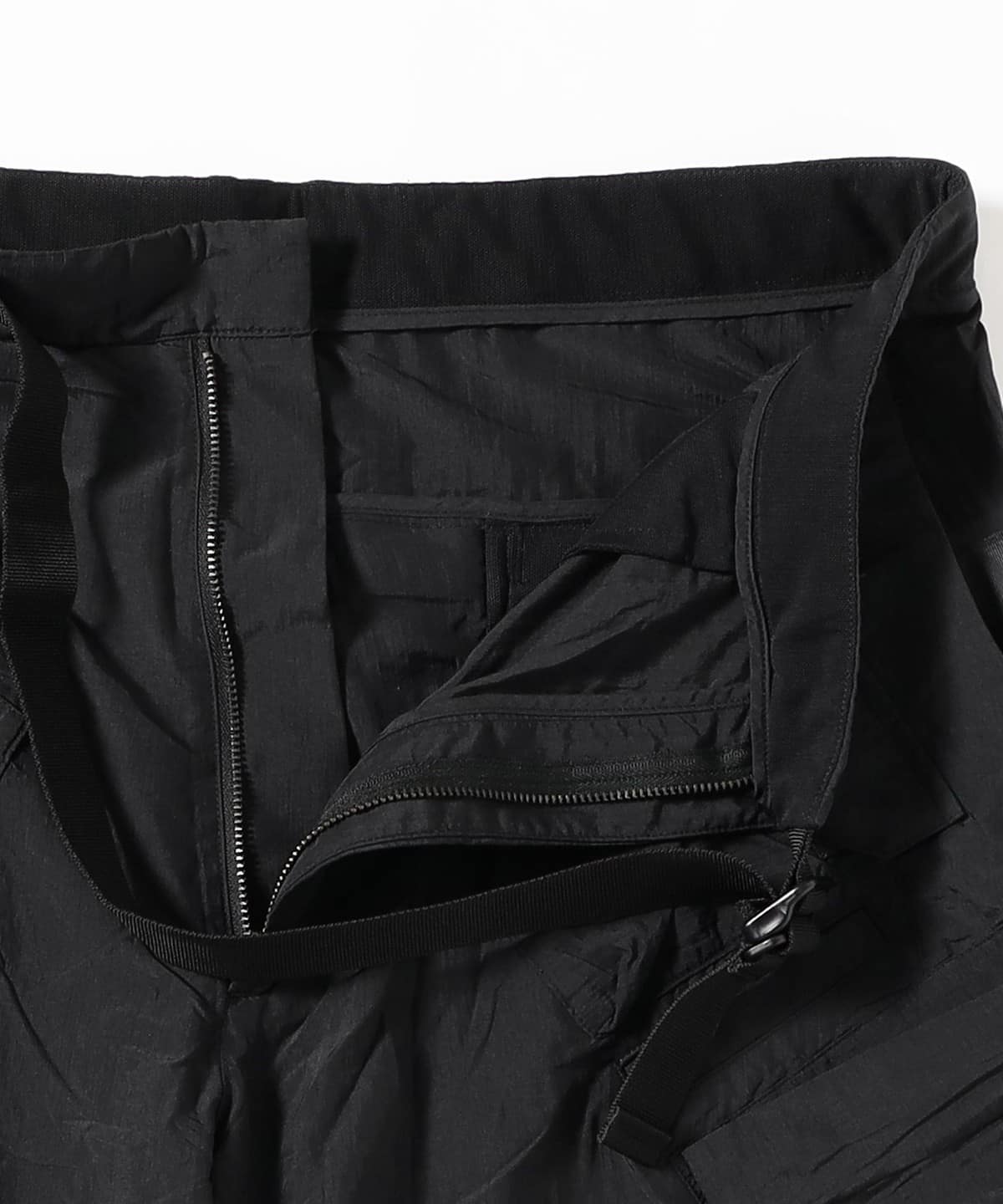 BEAMS T（ビームスT）ACRONYM / SP29K-M（パンツ ショートパンツ）通販