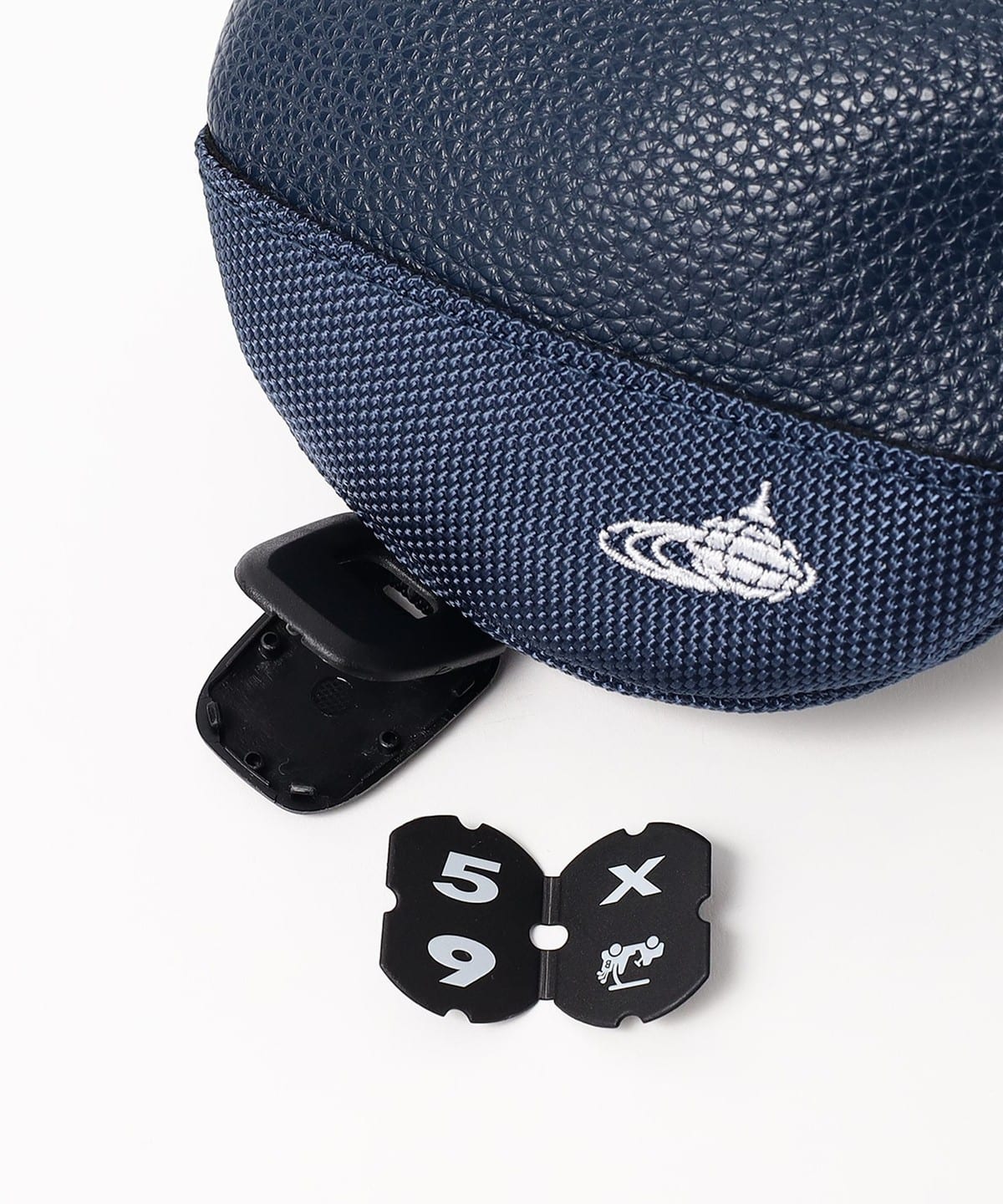 BEAMS GOLF（ビームス ゴルフ）スクリプトロゴ ヘッドカバー ネイビー