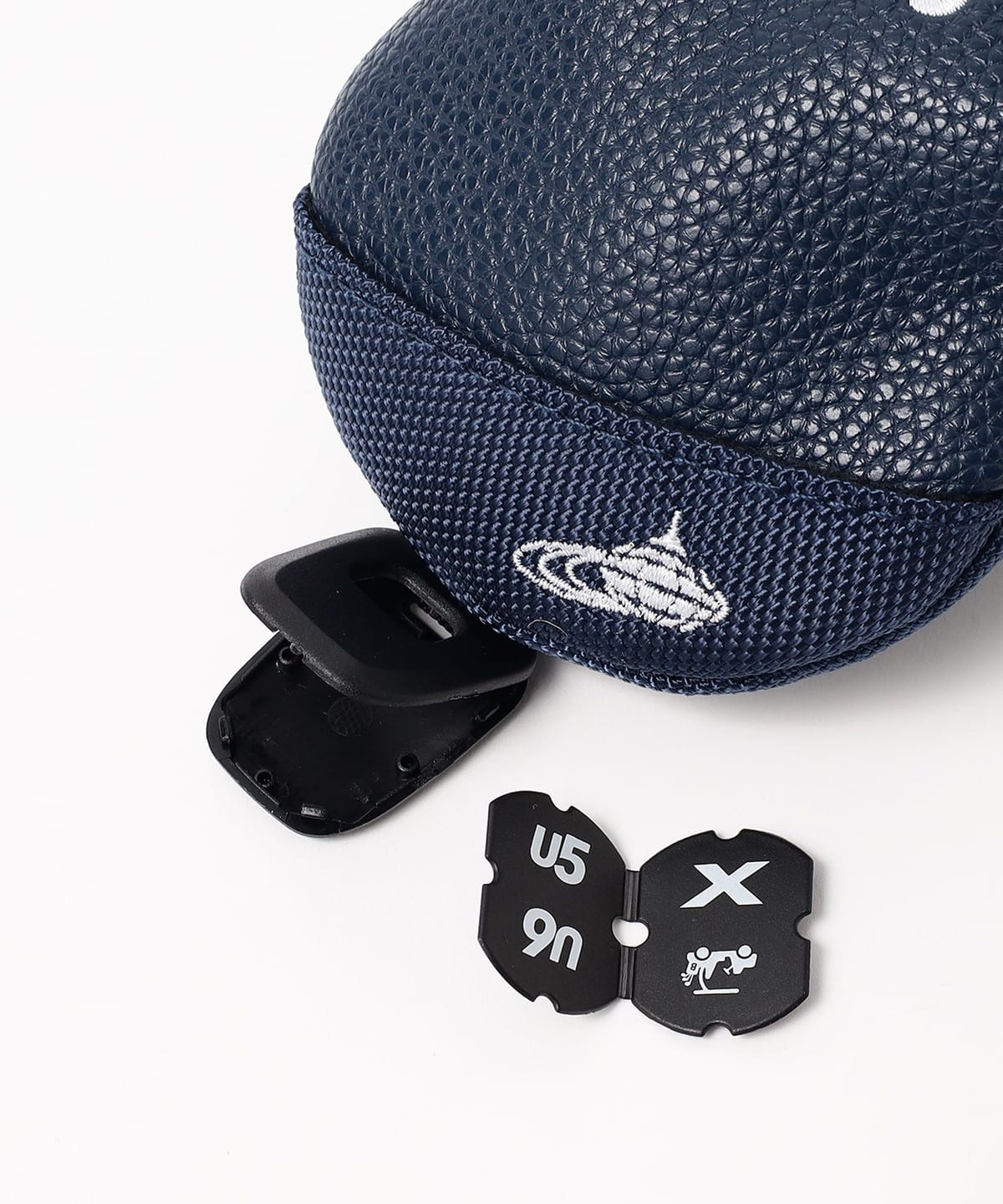 BEAMS GOLF（ビームス ゴルフ）スクリプトロゴ ヘッドカバー ネイビー