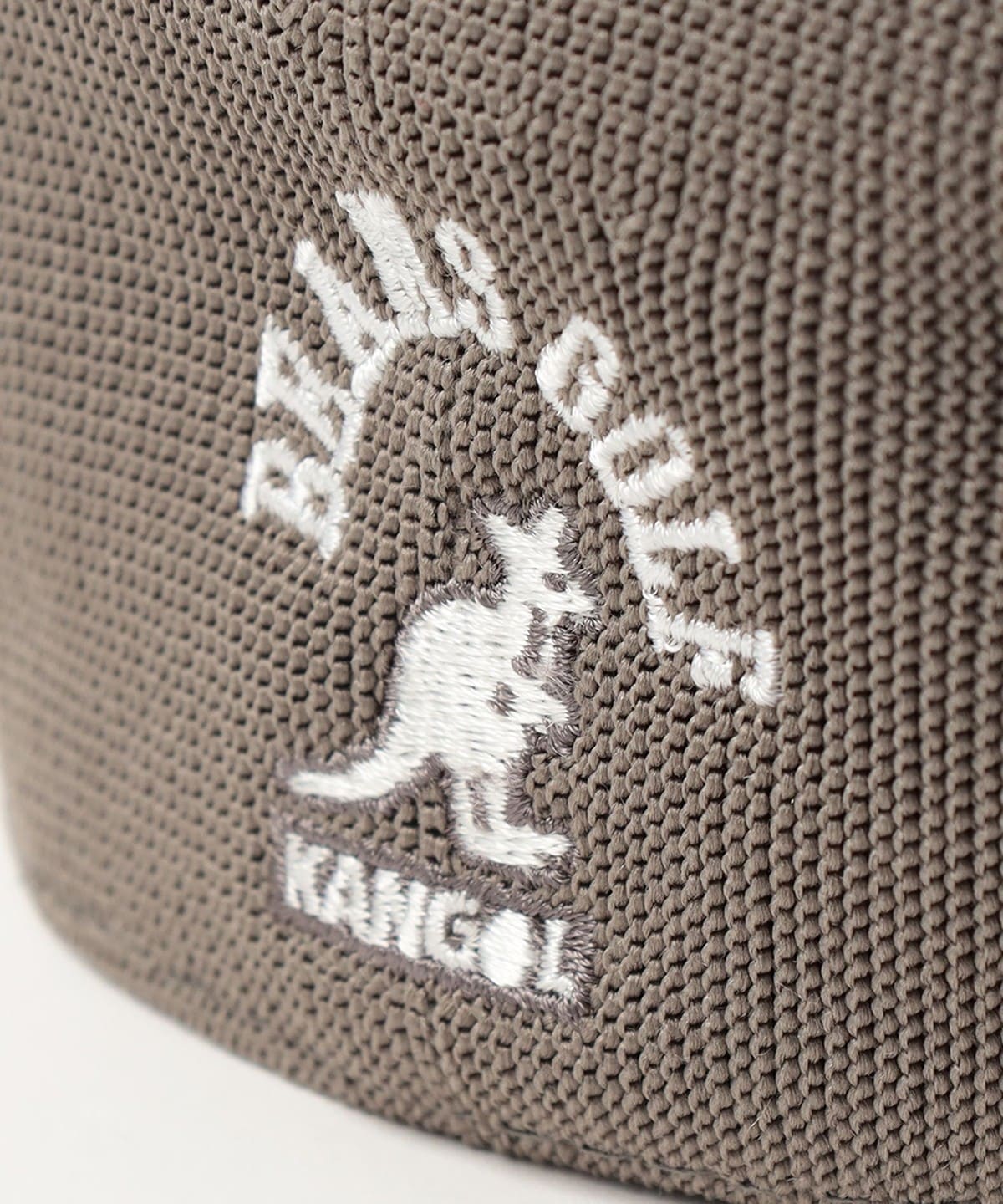 BEAMS GOLF（ビームス ゴルフ）【別注】KANGOL / TROPIC GALAXY
